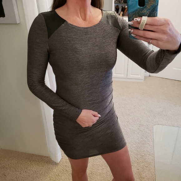 Guess Dresses & Skirts - Guess Bodycon Dress Long Sleeve With Ruching Grey